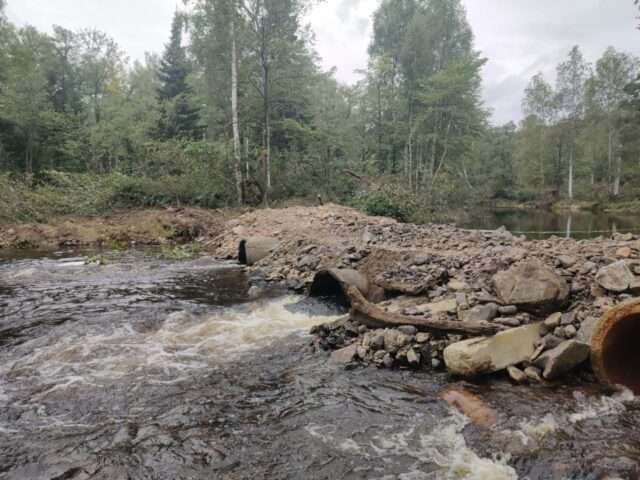 В военном городке г. Карабаша продолжаются работы по восстановлению водонасосной станции